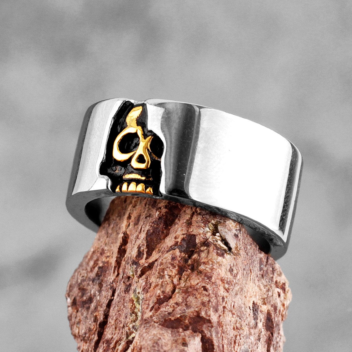 Broke Ground Revival Skull - SOKONISHI / Stainless Steel Rings